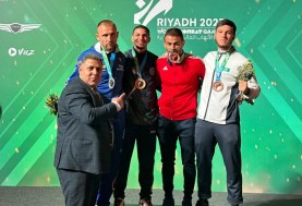 عبدالله ماندوا لاعب المنتخب الوطني للكيك بوكسينج