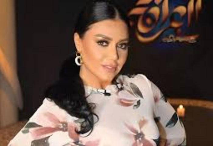 الفنانة رانيا يوسف