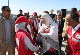 وزيرة التضامن الاجتماعي ونائب رئيس الهلال الأحمر المصري