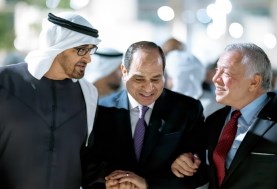 الرئيس السيسي وأشقائه الملك عبدالله و الشيخ محمد بن زايد 