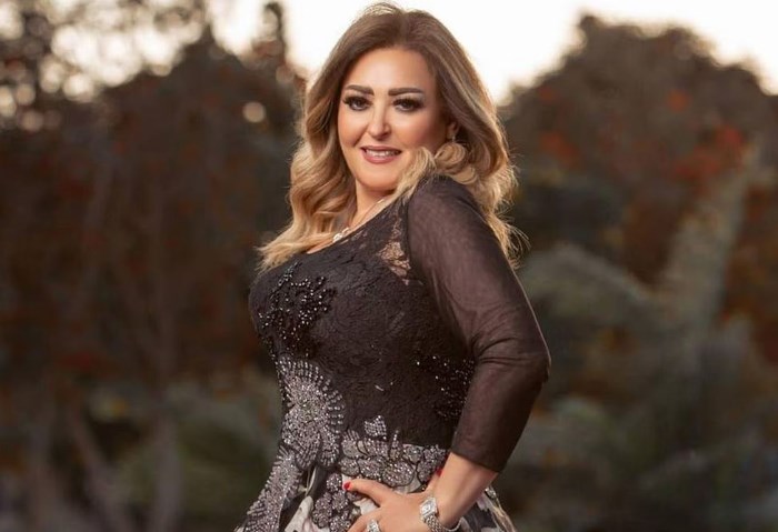  الفنانة نهال عنبر