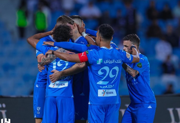 لاعبي الهلال 