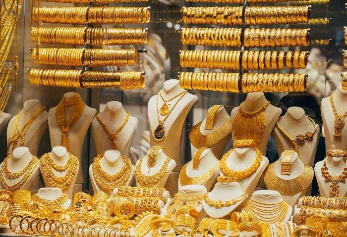 سعر جرام الذهب، استقرار أسعار الذهب اليوم الجمعة 26 يناير - الجمهور الإخباري