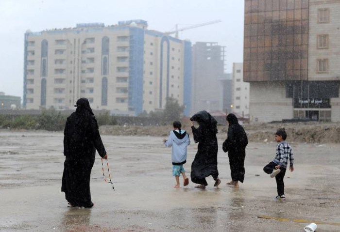 موجة من الطقس السيء تضرب السعودية