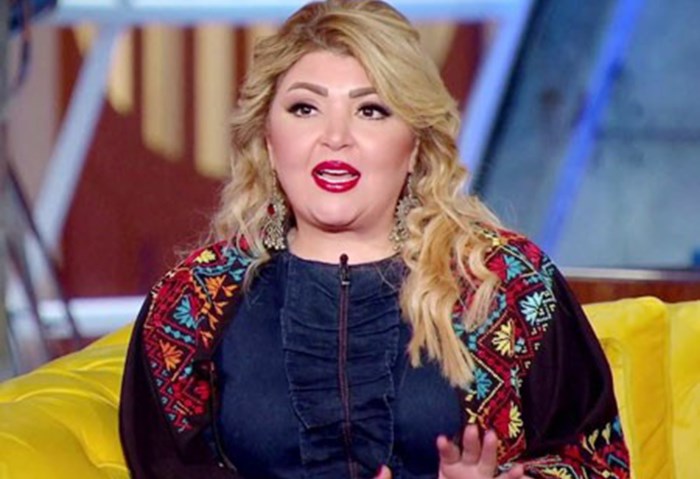 الفنانة مها أحمد