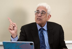  الدكتور حسام بدراوي 