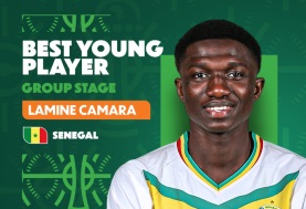لامين كامارا - لاعب السنغال