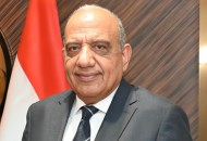 محمود عصمت وزير الكهرباء 