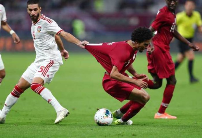 منتخب الإمارات وقطر