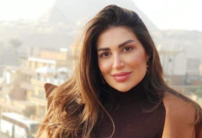 الفنانة والإعلامية سارة نخلة 