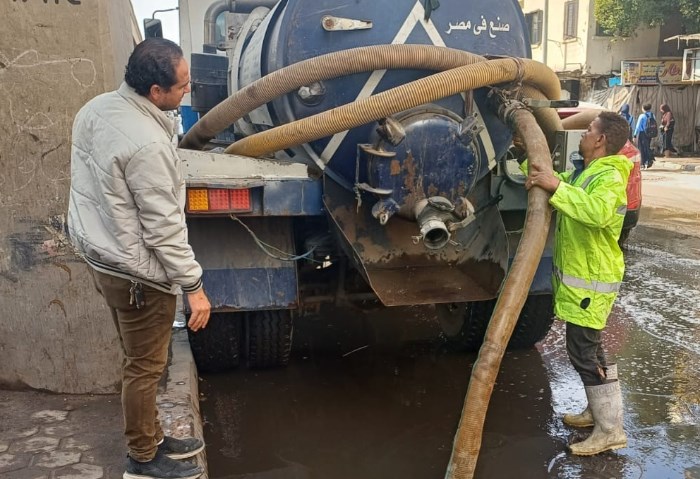 جهود حي الطالبية للتعامل مع مياه الأمطار