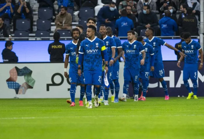 الهلال والرائد