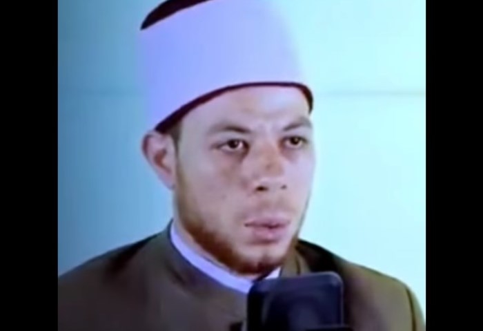 القارئ عبدالرحمن مسعد