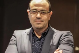 مصطفى شفيع رئيس قسم البحوث بشركة عربية أون لاين لتداول الأوراق المالية 