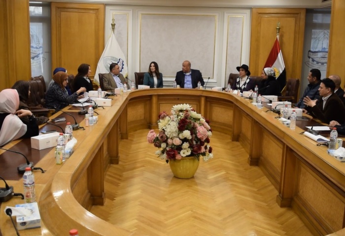 أجتماع لجنة سيدات الأعمال بتجارية القاهرة