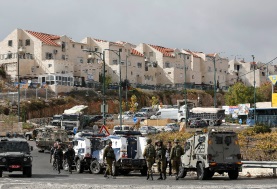 الاحتلال الإسرائيلي يبني وحدات استيطانية في الضفة الغربية