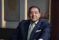 هشام عز العرب رئيس مجلس إدارة البنك التجاري الدولي