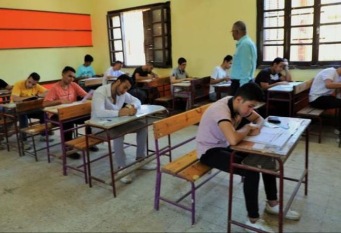 طلاب الثانوية العامة .ارشيفية