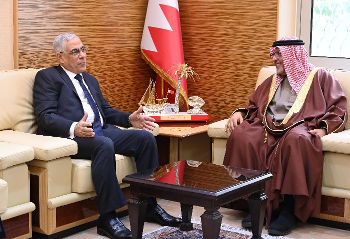 النائب العام ونظيره من البحرين 