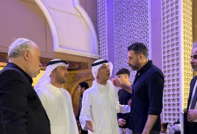 أحمد السعدني وأشرف زكي في استقبال وفد الشارقة