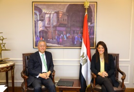 جانب من لقاء لدكتورة رانيا المشاط مع  سفير جمهورية كوريا الجنوبية