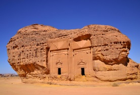 أثار 