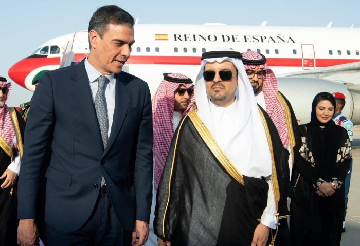  رئيس الوزراء الإسباني مع نائب أمير منطقة مكة المكرمة 