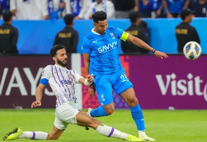 العين والهلال