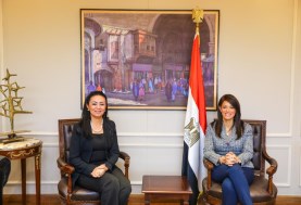 الدكتورة رانيا النشاط والدكتورة مايا مرسي