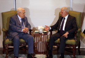 الرئيس الفلسطيني ونظيره العراقي