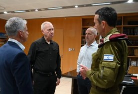 قادة الأجهزة الأمنية الأربعة في إسرائيل