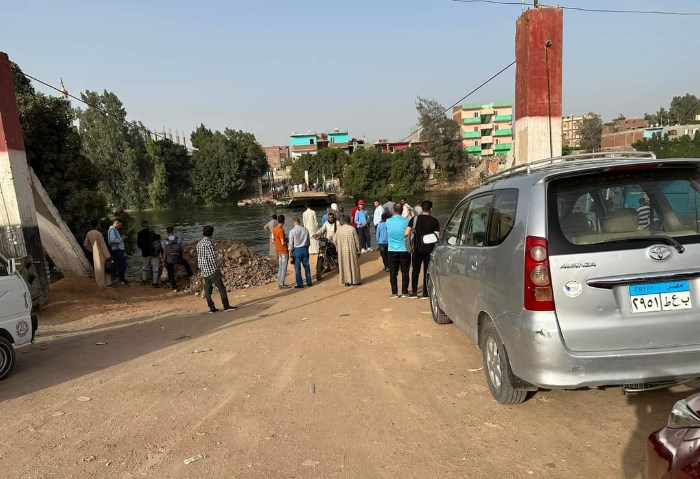 حادث غرق ميكروباص فى نهر النيل 