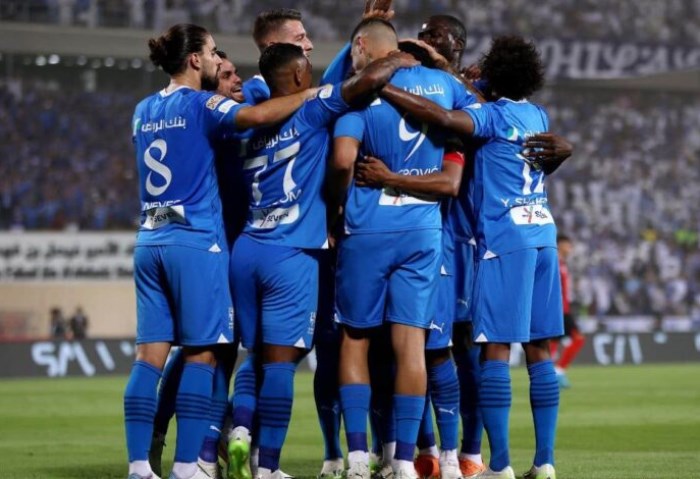 الهلال