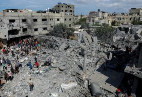 غزة تحت القصف_أرشيفية