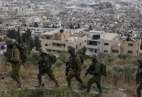 قوات الاحتلال تقتحم مخيم العقبة في الضفة الغربية