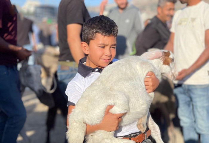 استعداد الفلسطينيين لعيد الأضحى من الضفة الغربية