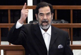 الرئيس العراقى الراحل صدام حسين 