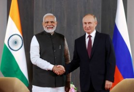 الرئيس الروسي فلاديمير بوتين ورئيس الوزراء الهندي ناريندا مودي