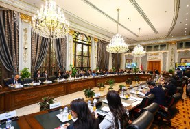 اللجنة البرلمانية