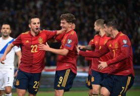 مباراة إسبانيا واوزبكستان