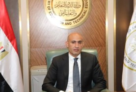 الدكتور محمد عبداللطيف وزير التربية والتعليم والتعليم الفني
