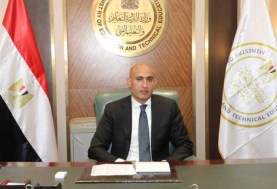 وزير التربية والتعليم والتعليم الفني محمد عبد اللطيف