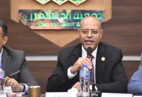 وزير العمل خلال لقاء مع جمعية مستثمري العاشر من رمضان