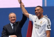 كيليان مبابي مع رئيس ريال مدريد  