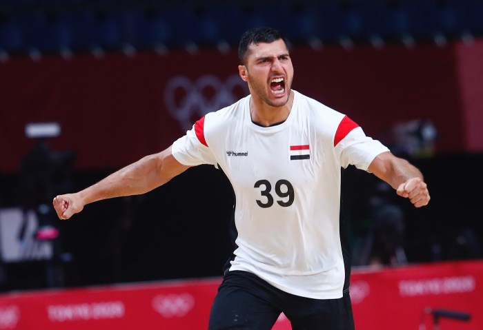 يحيى الدرع لاعب منتخب مصر لكرة اليد