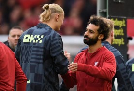 محمد صلاح وهالاند 