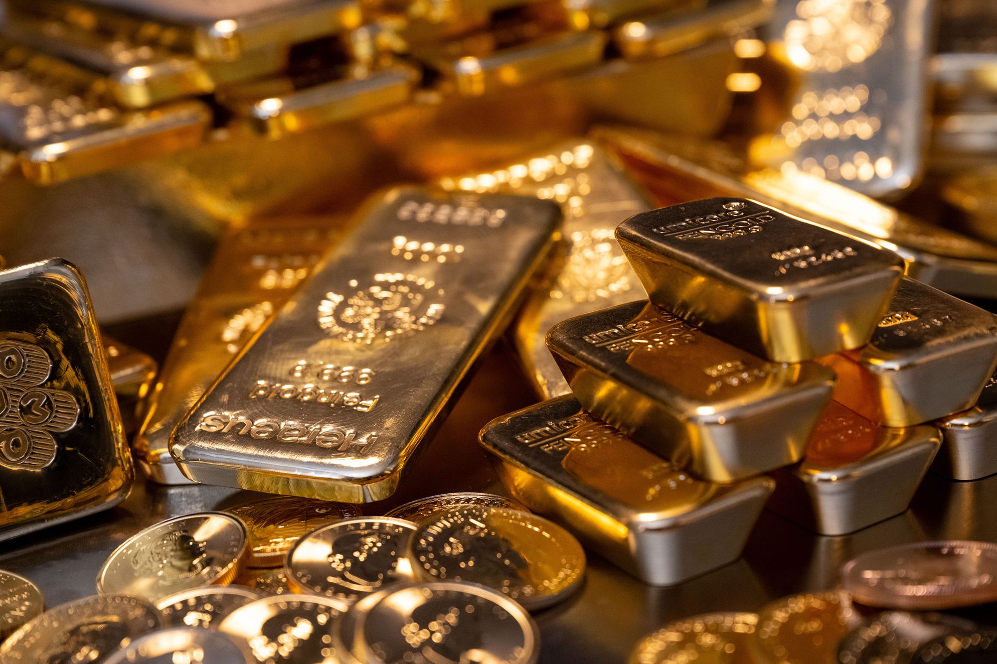 موقع الجمهور | ارتفاع «عيار 21»، تعرف على أسعار الذهب اليوم الجمعة 14 يونيو  2024